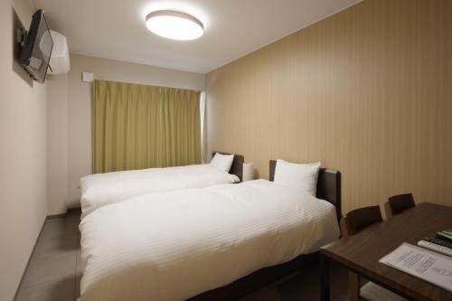 Superior Twin Room (201,205,301)